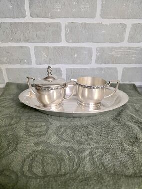 WM A ROGERS Creamer and Sugar Set on Tray - Silver Plated